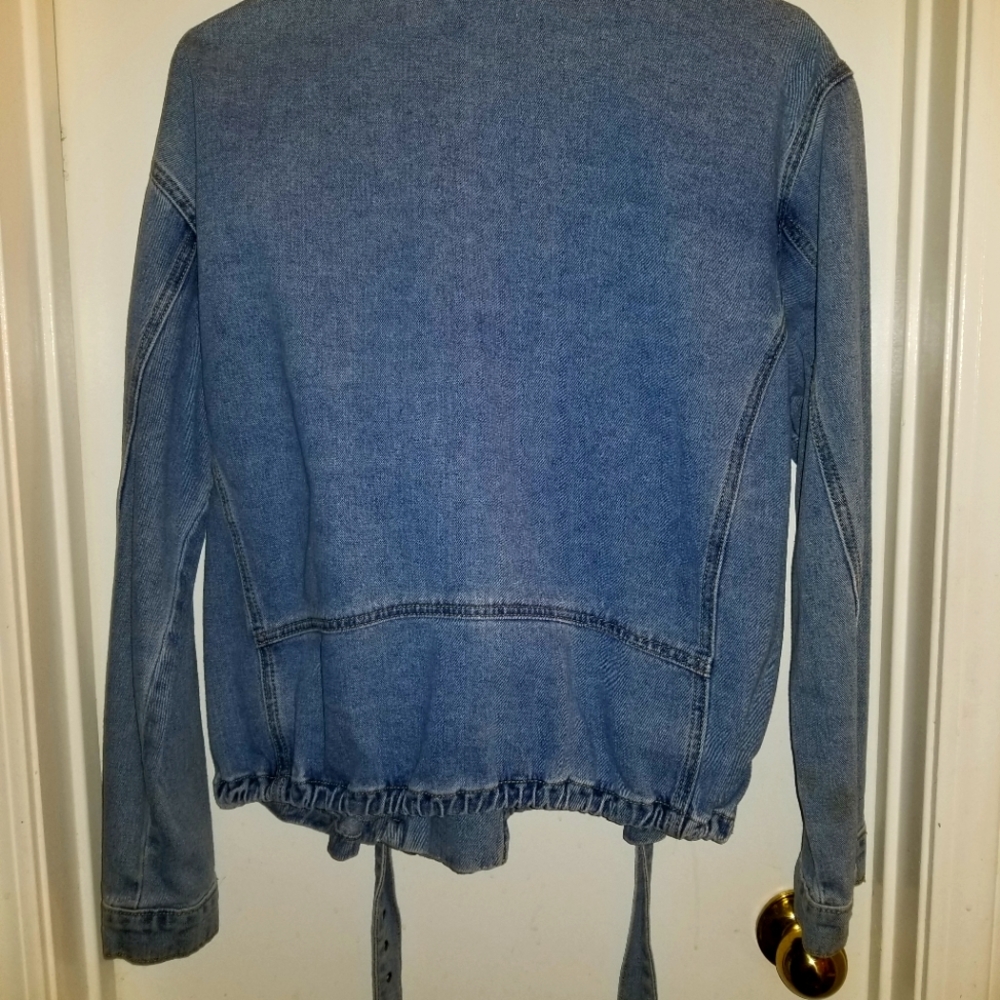 Jean jacket - Picture 2 of 2